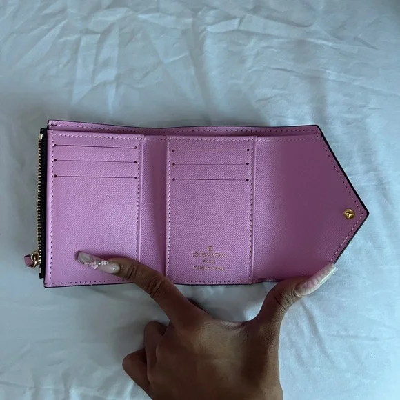 PINK TRIFOLD wallet Louis V - Picture 4 of 7